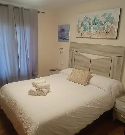 Hostal Restaurante Braseria Muela De San Juan *