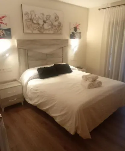 Hostal Restaurante Braseria Muela De San Juan Griegos