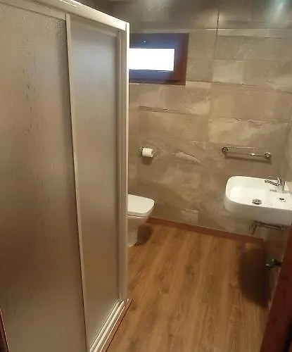 Hostal Restaurante Braseria Muela De San Juan Konukevi