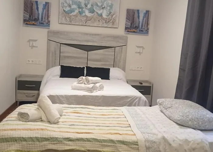 Hostal Restaurante Braseria Muela De San Juan Konukevi